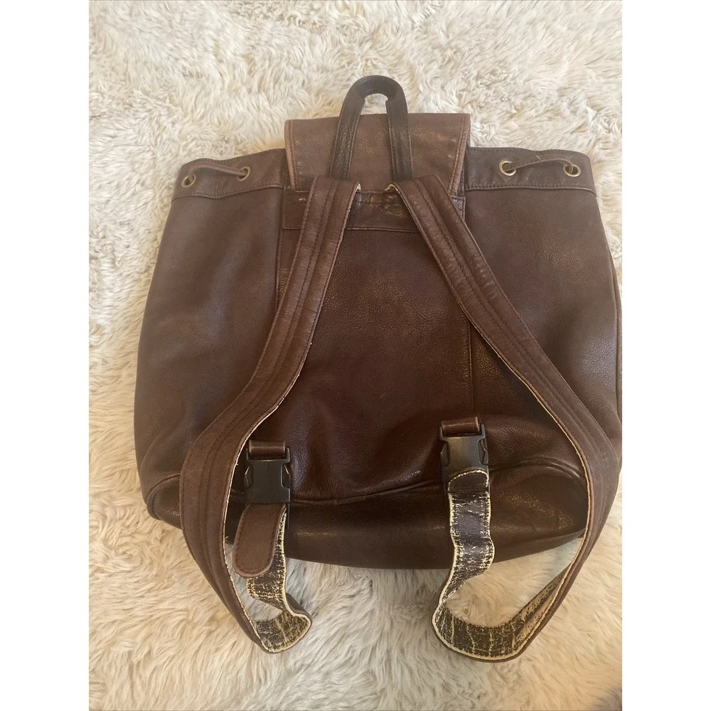 Boulder Ridge‎ Leather Flap Backpack Brown Patina Brass Hardware